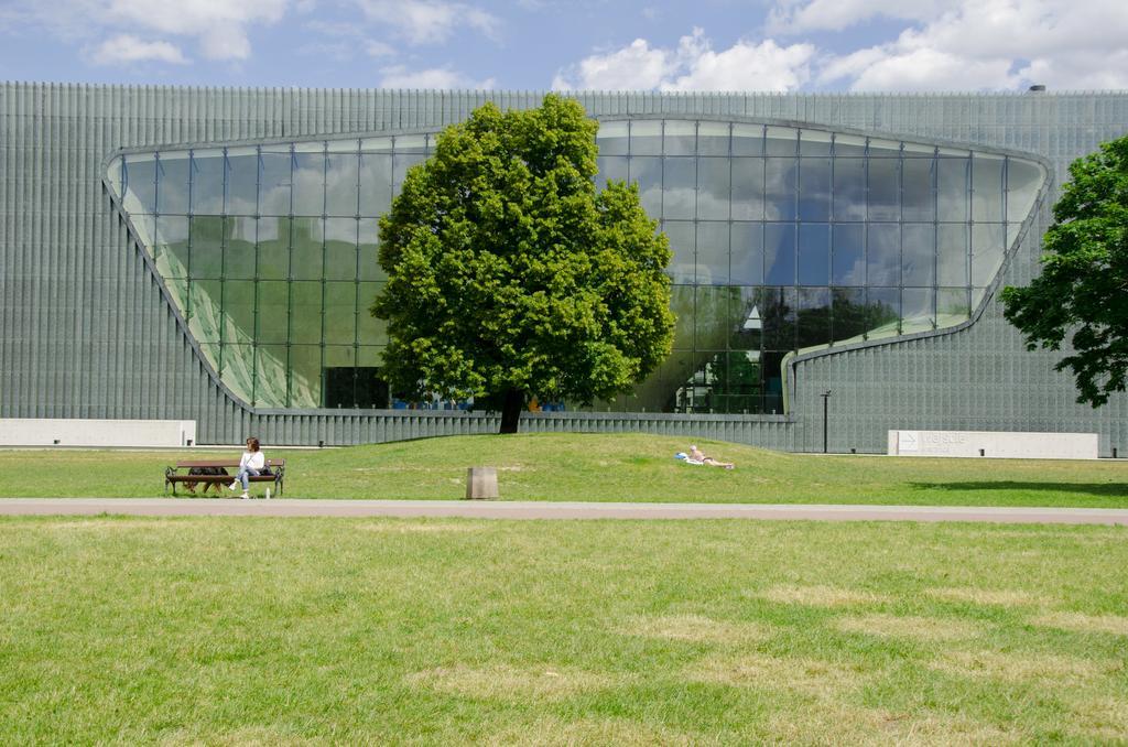 Studio Panorama "Night And Day" Warszawa Eksteriør billede